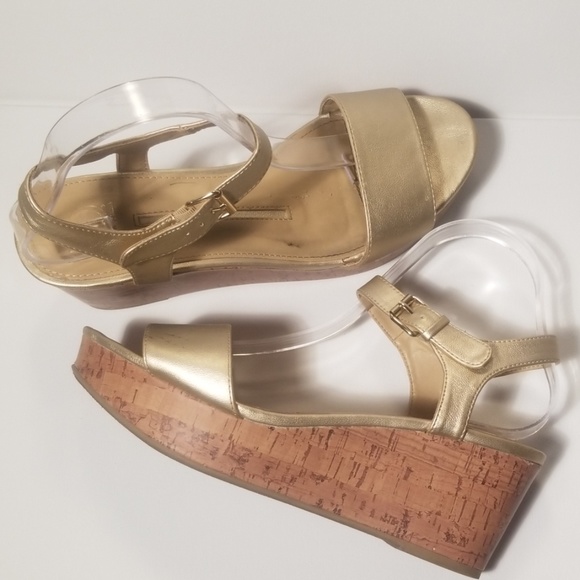 New Directions Gold "Joyce" Open Toe Wedges - Picture 3 of 3